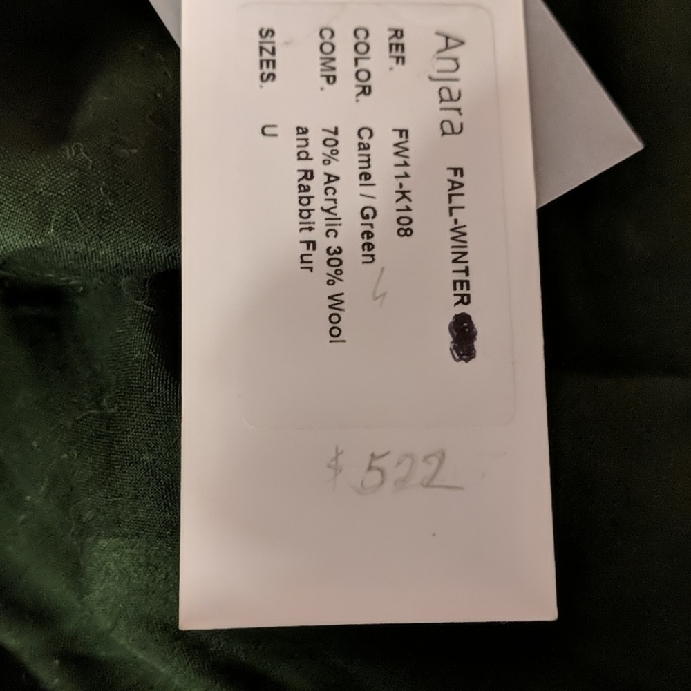 Sweater/Jacket - Picture 5 of 6